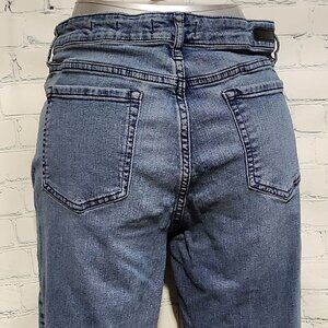 Social Standard by Sanctuary high rise crop straight jeans